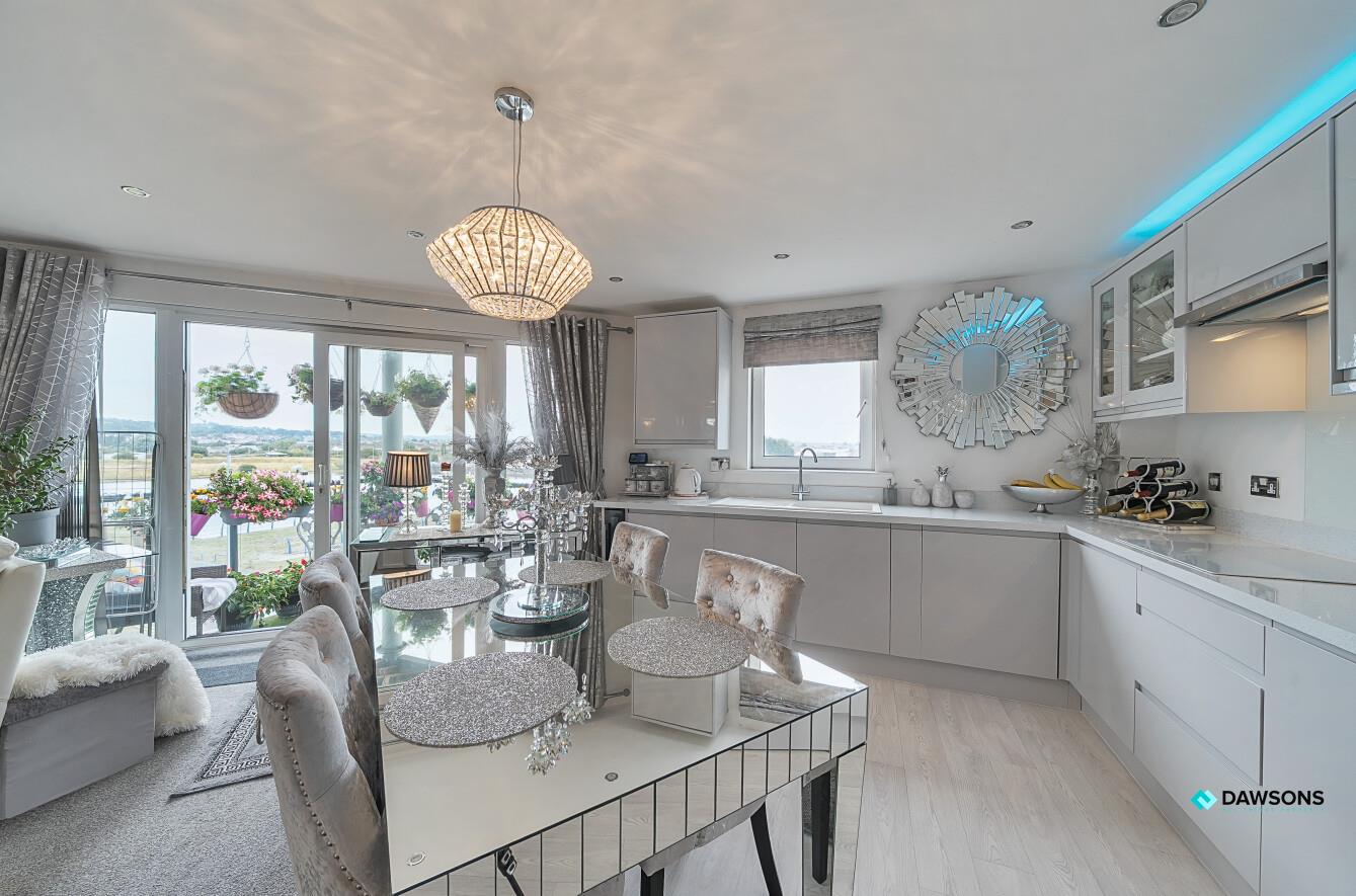 Pentre Doc Y Gogledd, Llanelli, SA15 2LD